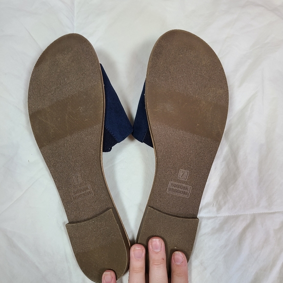 Gap Navy and Brown Flats - Picture 4 of 6